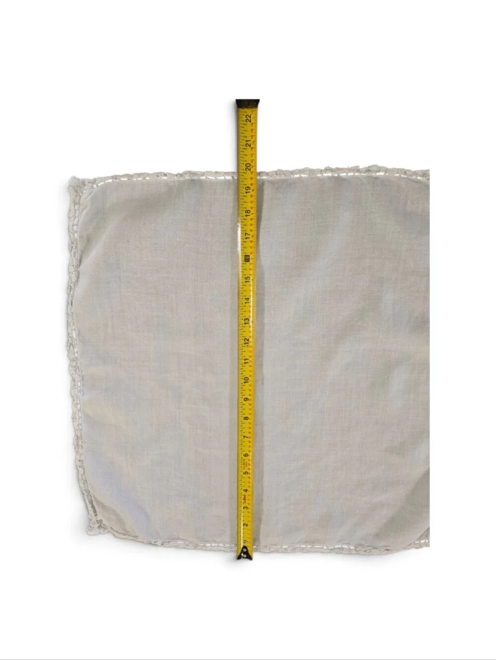 Classic White Lace-Trim Cloth Napkins - Set of 4